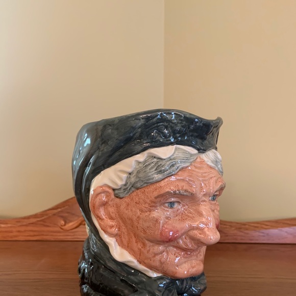 Royal Doulton large Toby Character Jug - Picture 2 of 7